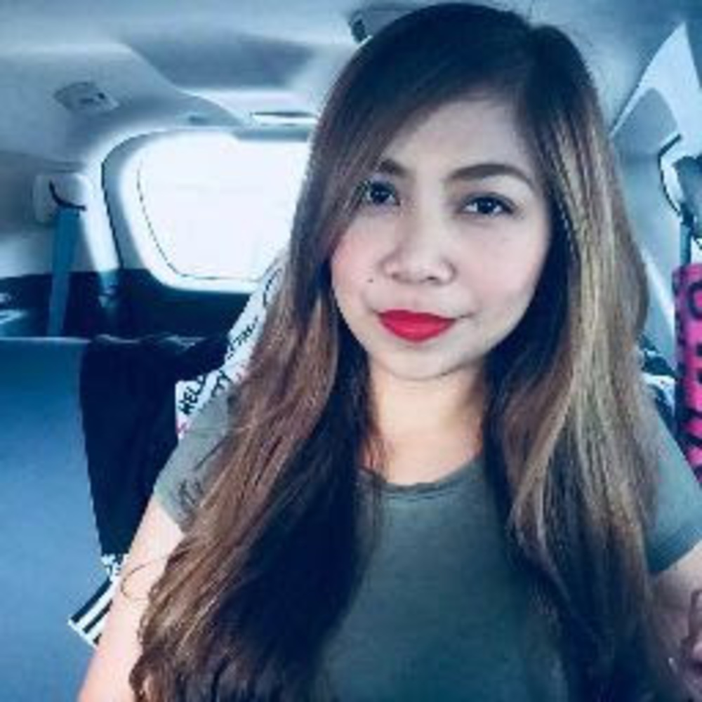 Meet your Posher, Elychelle
